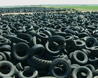 scrap-tire-piles-north-america-hudson-tire-dump | Mobius Enviro-Solutions